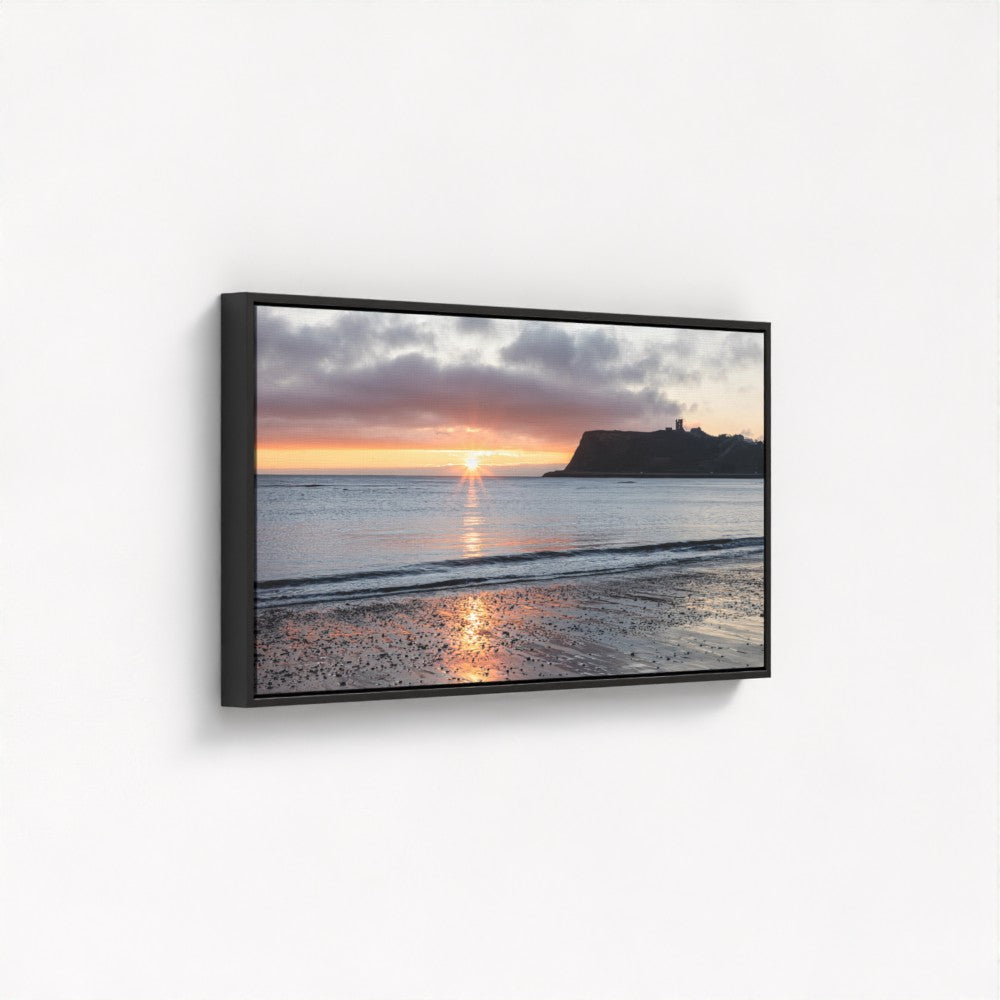 Scarborough Beach Sunrise, East Yorkshire - Panoramic Print / Framed / Canvas Photographic Wall Art