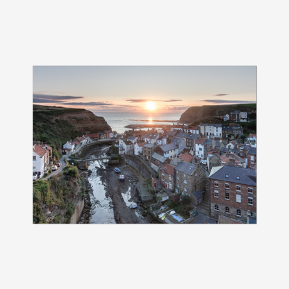 Staithes Sunrise, North Yorkshire - Print / Framed / Canvas Photographic Wall Art